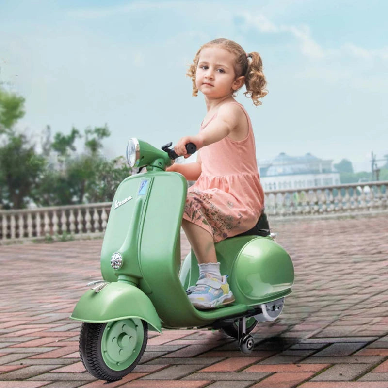 Moto infantil a batería Vespa color verde